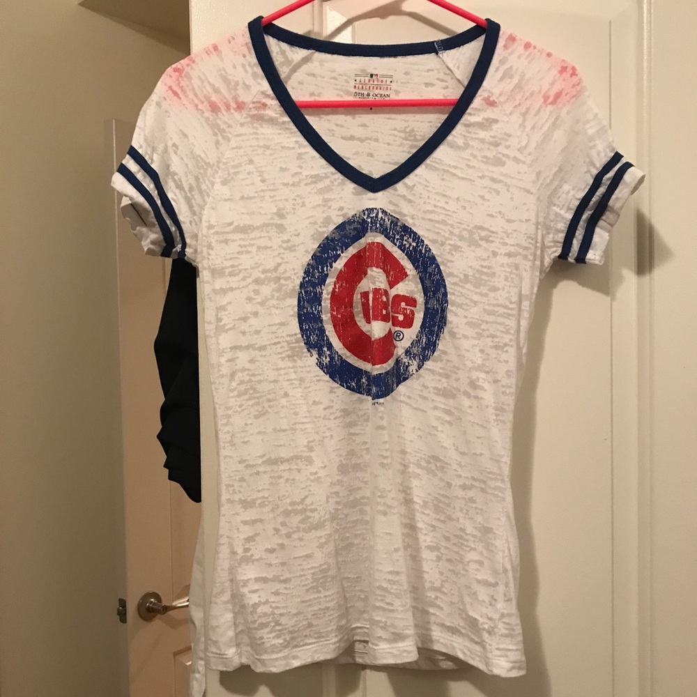 Chicago Cubs tee **AVAILABLE UNTIL 10/1**